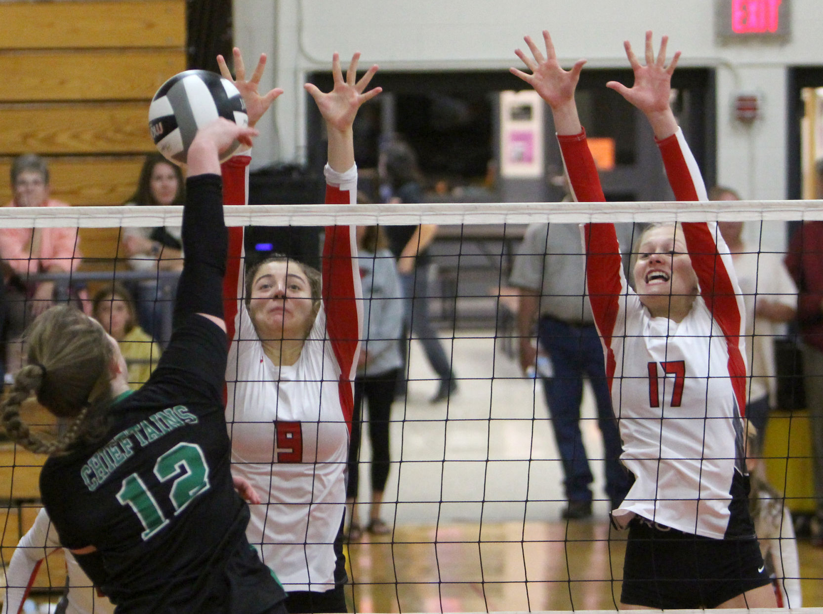 Bloomer volleyball invitational 10-2-21